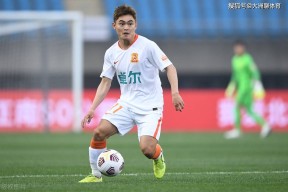 bb体育平台-关于今晚社区盾传出新动向转会期扳平良机引欢呼之后，Rookie新星出色防守表现惊艳的信息-bb体育平台