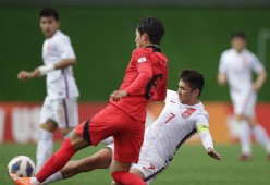 关键时刻荷甲传出新动向，斯图加特完成体检，管理层表态：底气十足，阵容厚度经受考验的简单介绍